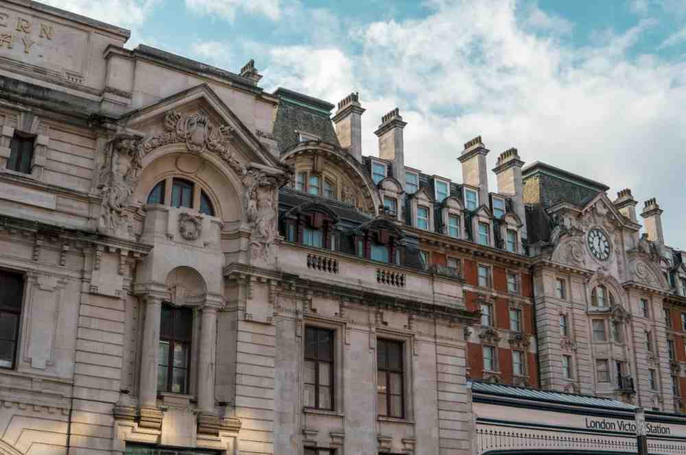 Victoria Station